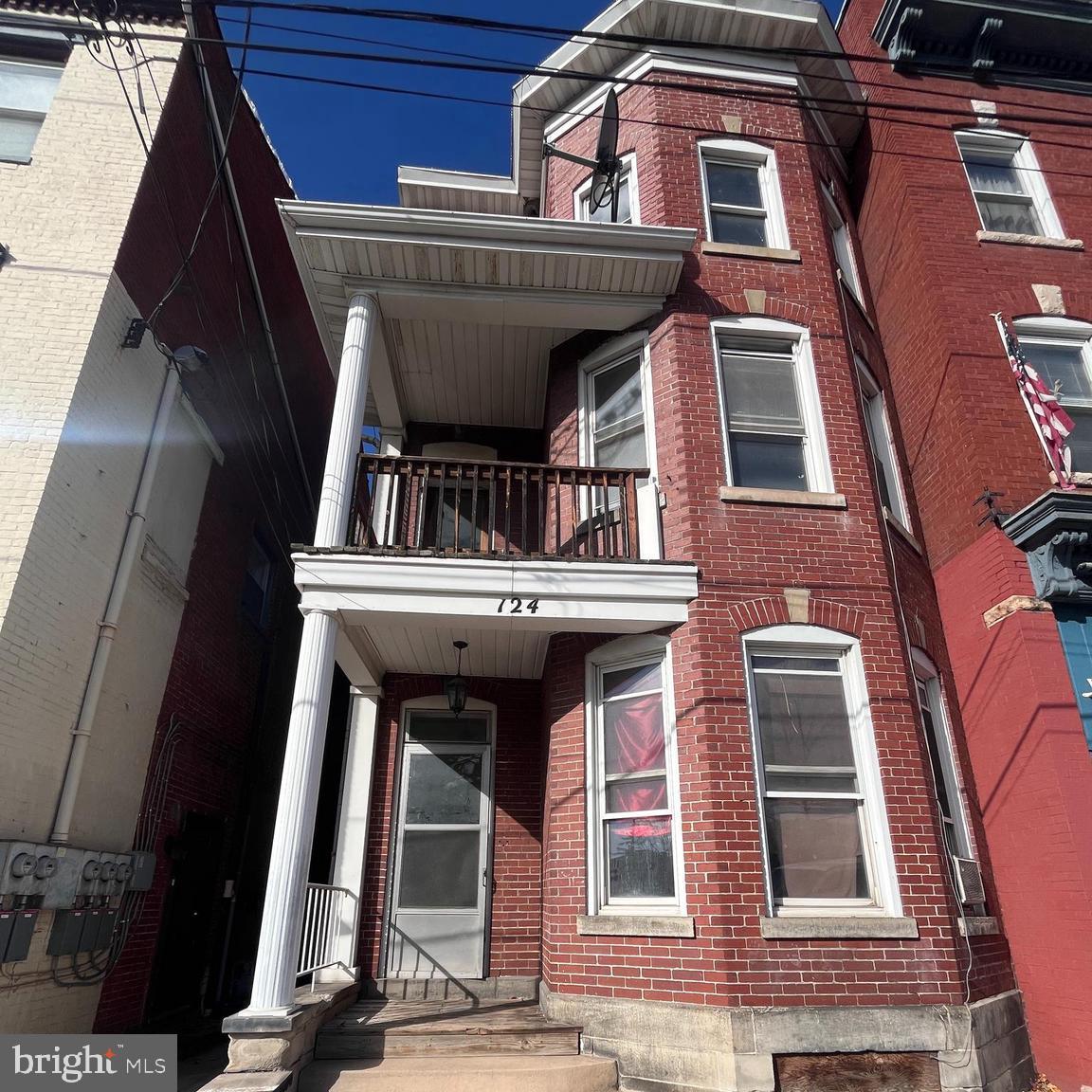 124 Bedford St Property Photo 2