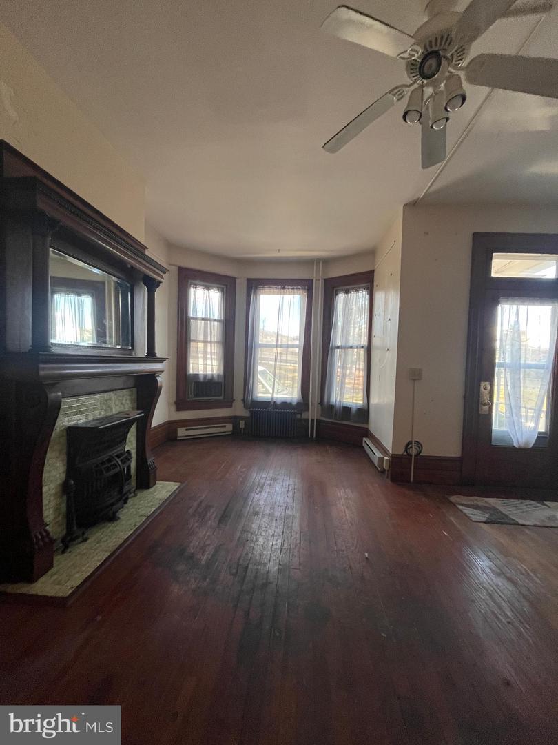 124 Bedford St Property Photo 6