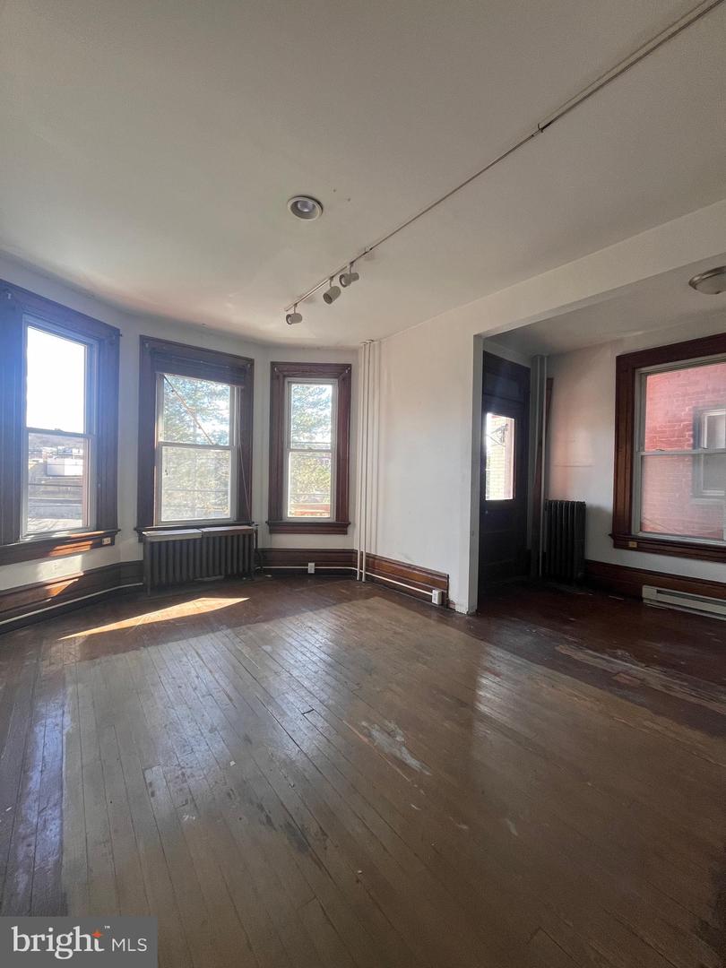 124 Bedford St Property Photo 25