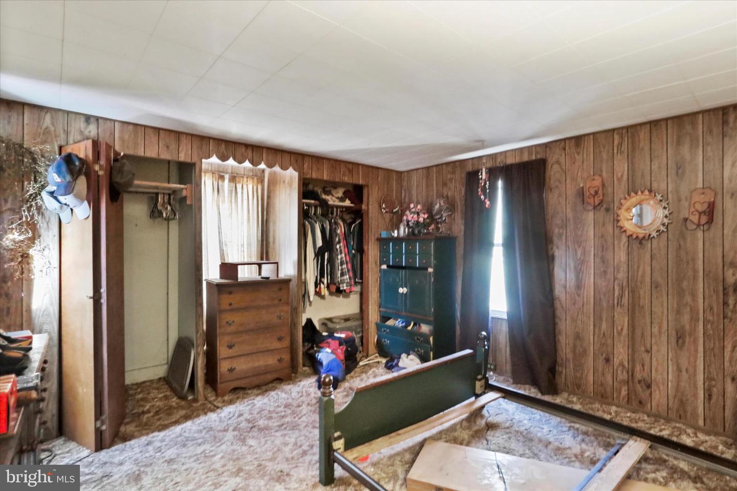 301 Poplar St Property Photo 17