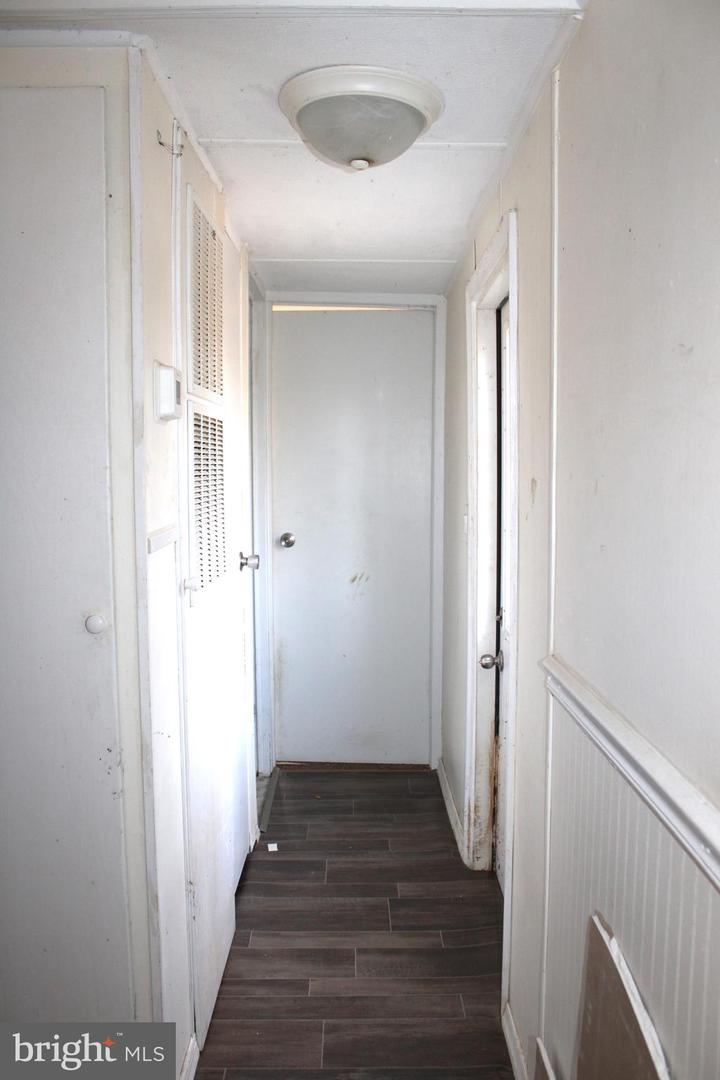 10509 Burton Park Property Photo 16