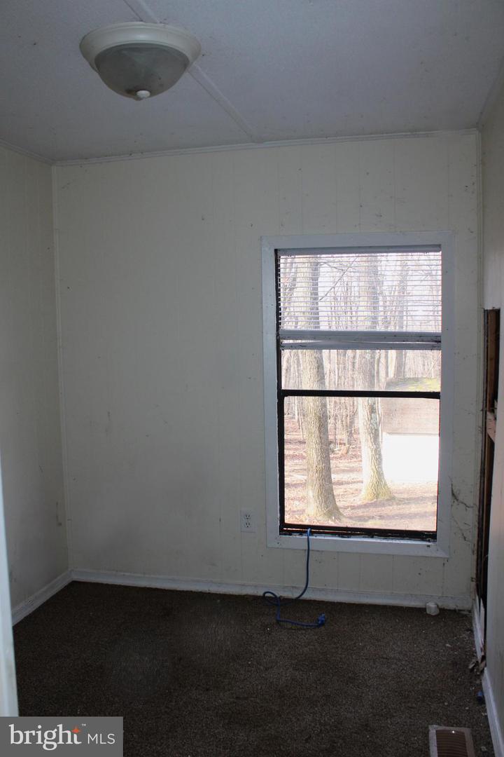 10509 Burton Park Property Photo 17