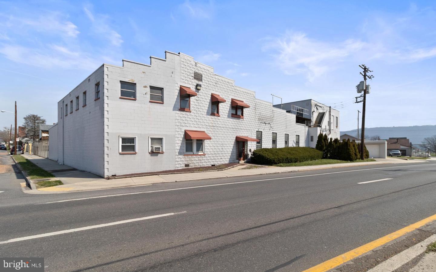300 W Industrial Blvd Property Photo 13