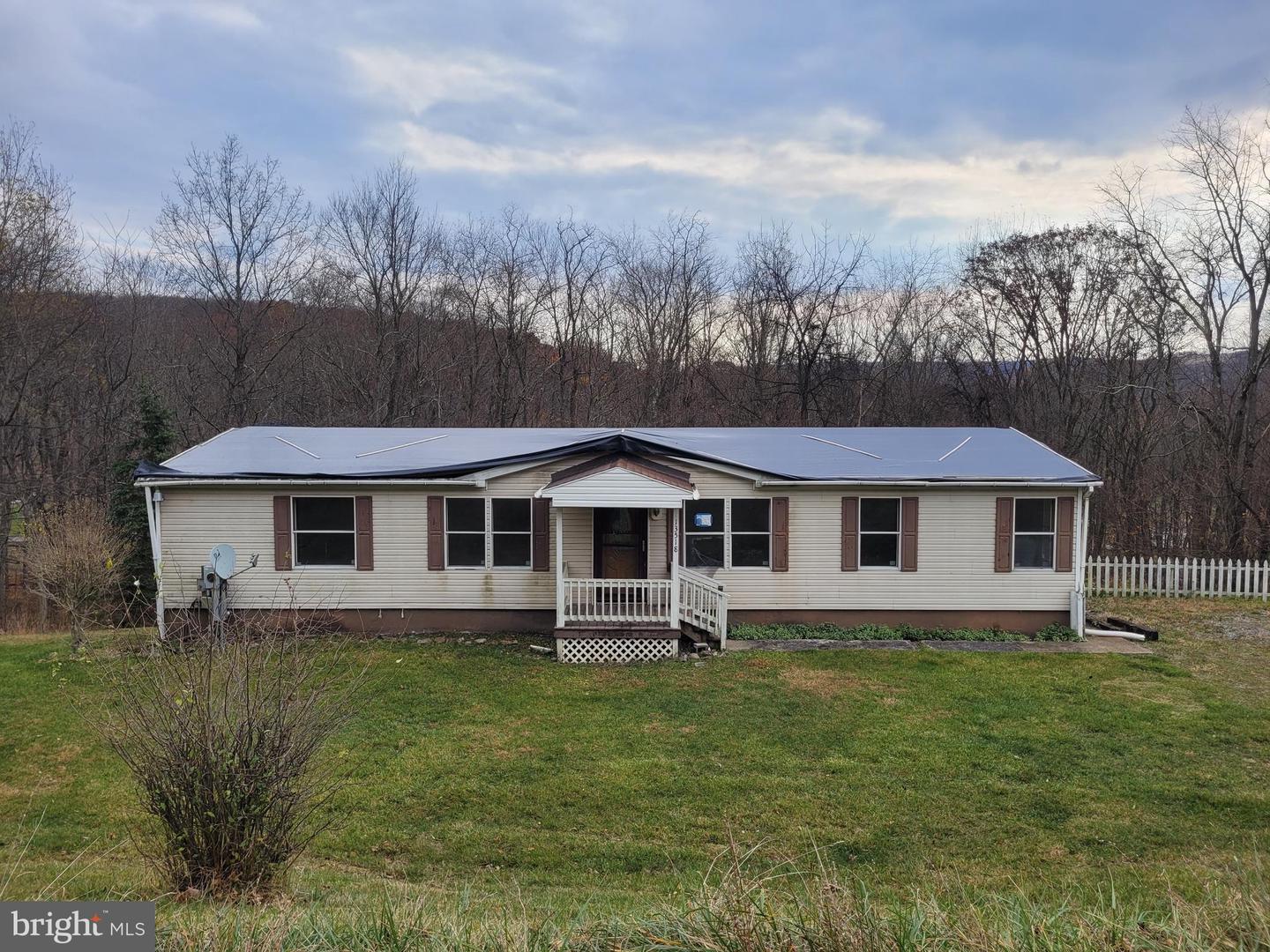13518 Blank Rd Nw Property Photo 1