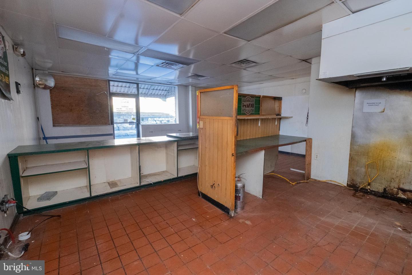 440 Columbia St Property Photo 15