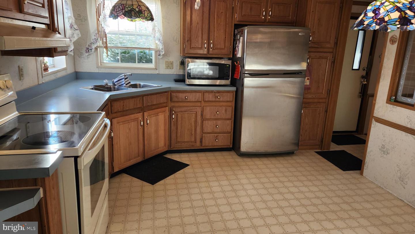 14706 Uhl Hwy Se Property Photo 4