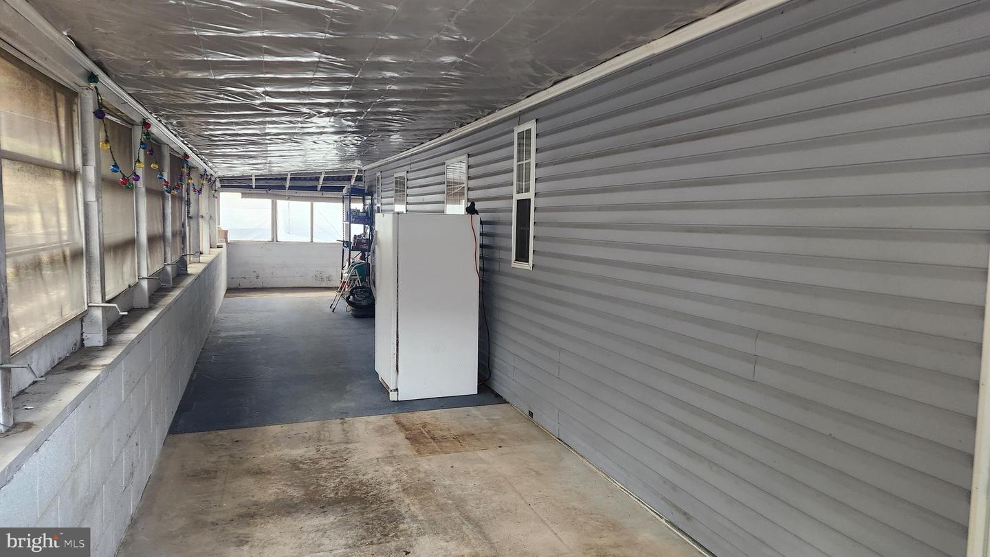 14706 Uhl Hwy Se Property Photo 10