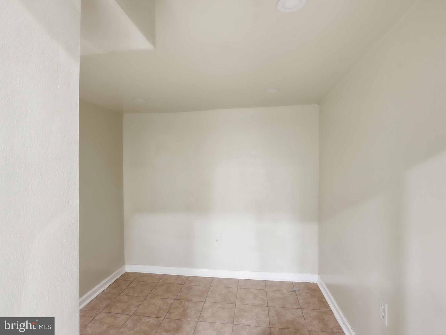 110 Greene St Property Photo 25