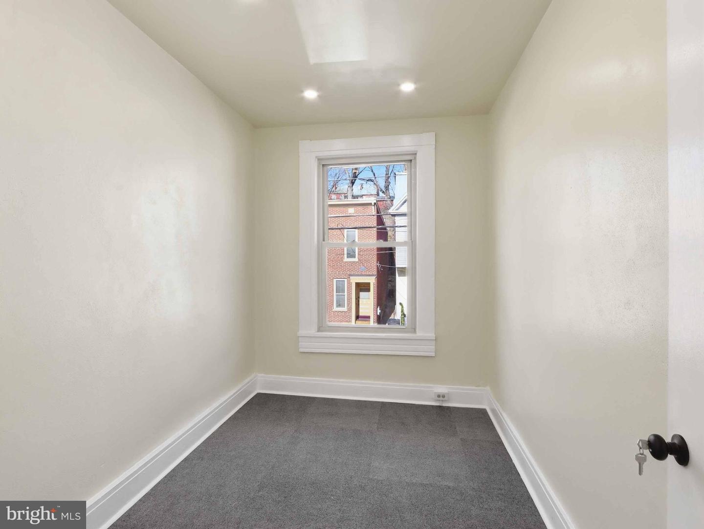 110 Greene St Property Photo 29