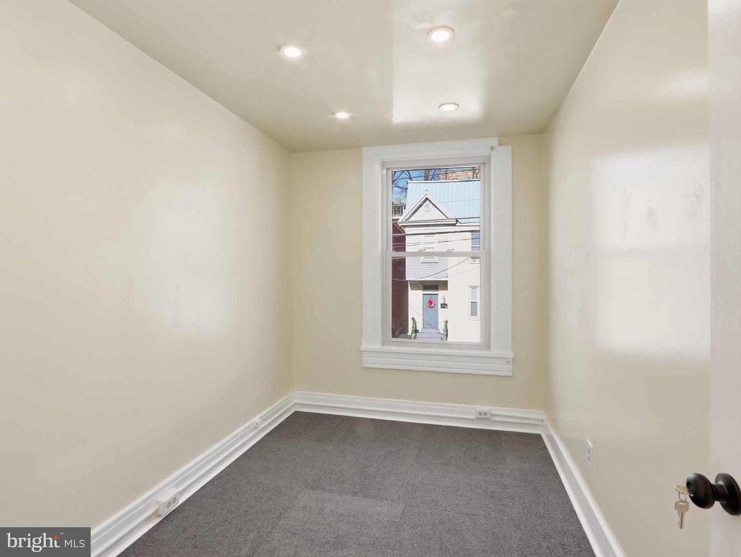 110 Greene St Property Photo 30