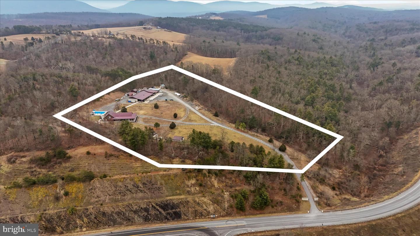 12542 Turkey Farm Rd Ne Property Photo 2