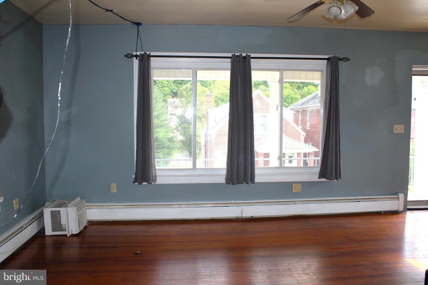 614 Lincoln St Property Photo 21