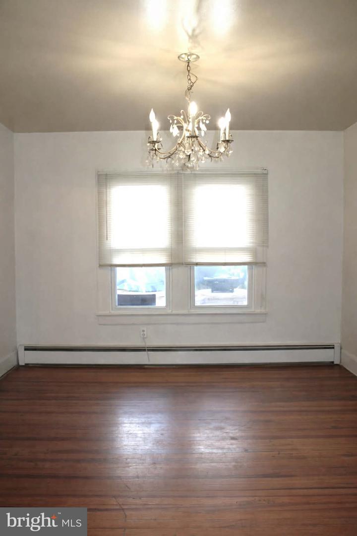614 Lincoln St Property Photo 25