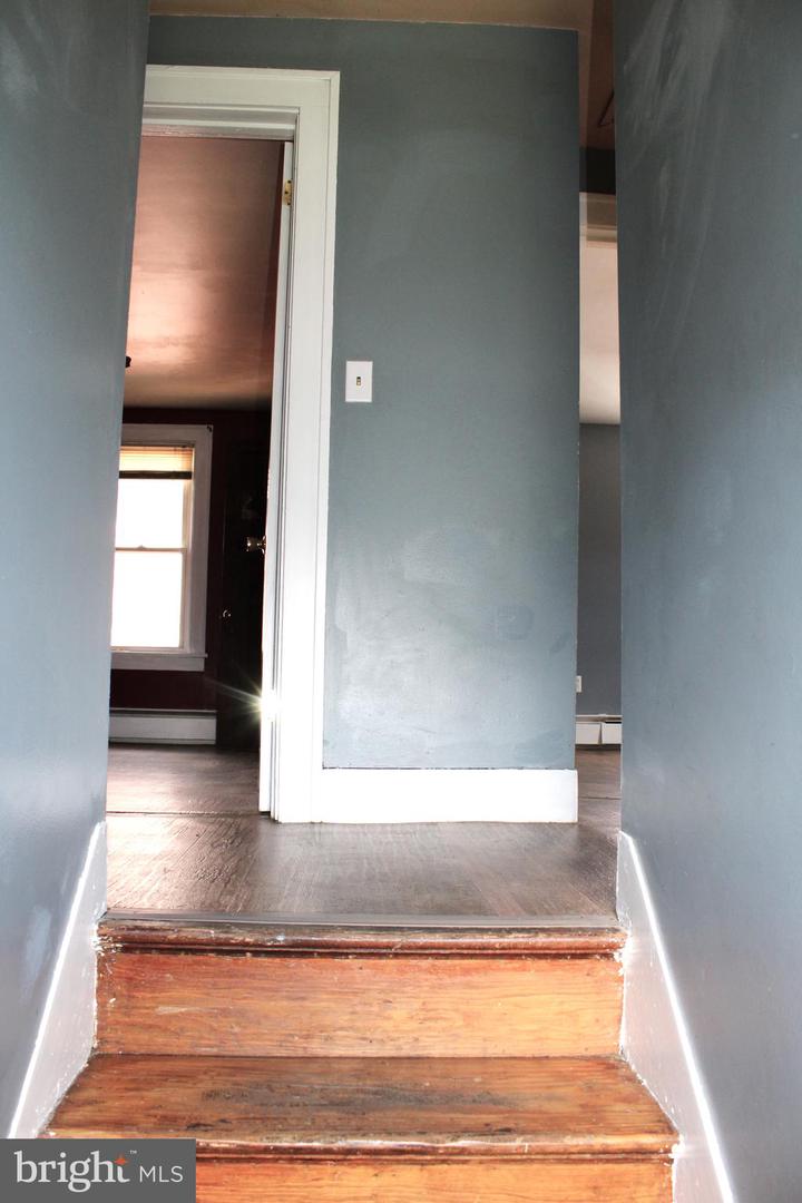 614 Lincoln St Property Photo 30