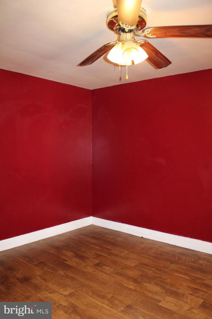 614 Lincoln St Property Photo 34