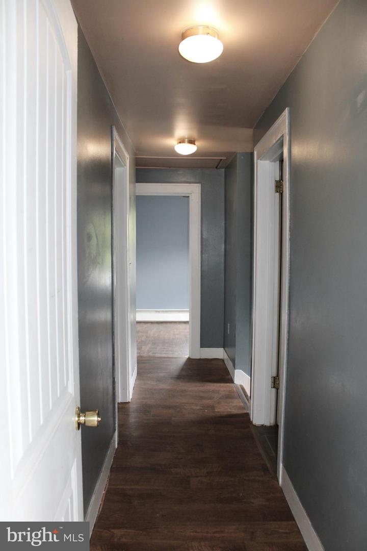 614 Lincoln St Property Photo 35