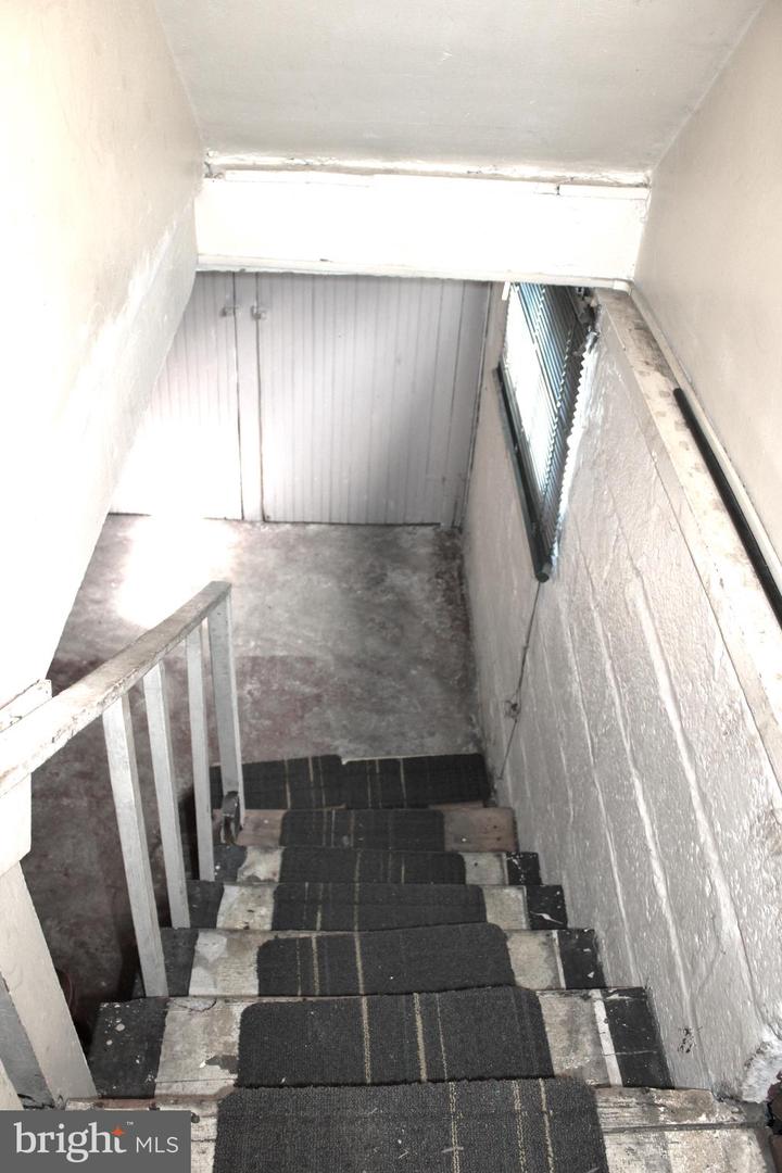 614 Lincoln St Property Photo 51