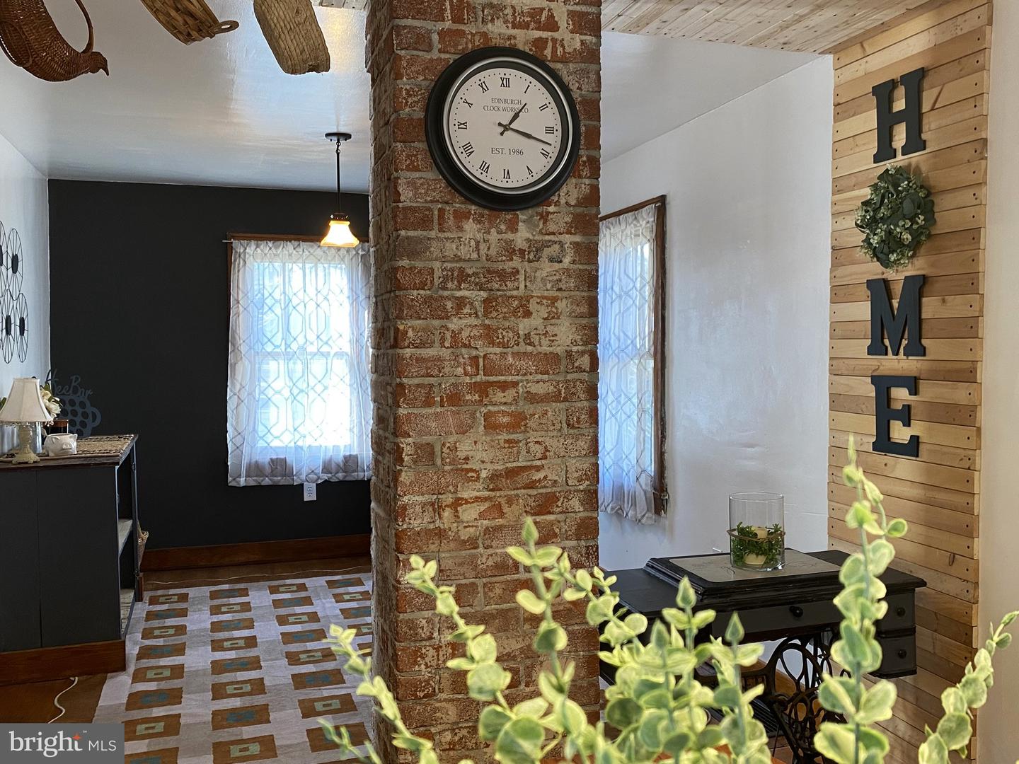 1012 Kent Ave Property Photo 11