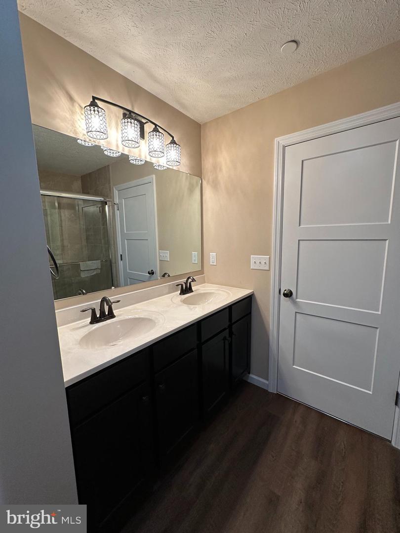 230 Redstone Ter Property Photo 19