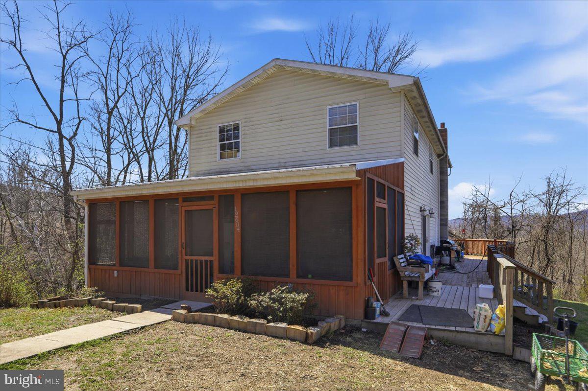 12604 Longs Hollow Rd Se Property Photo 2