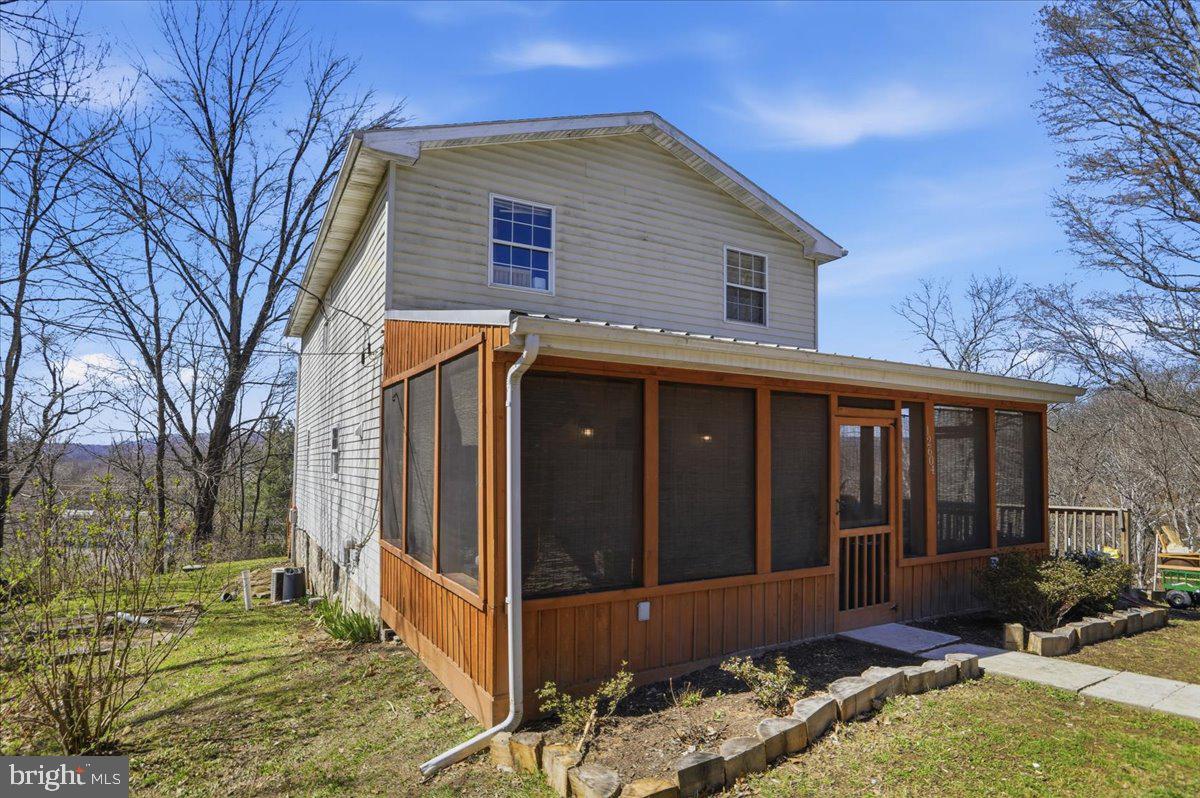 12604 Longs Hollow Rd Se Property Photo 3
