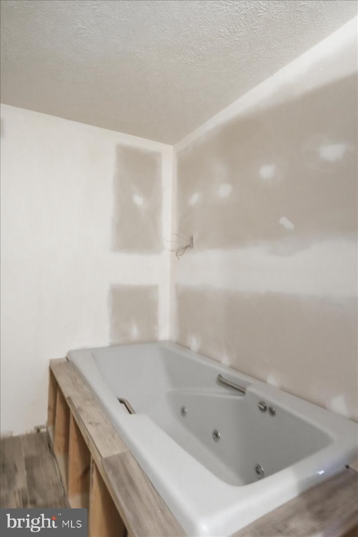 12604 Longs Hollow Rd Se Property Photo 26