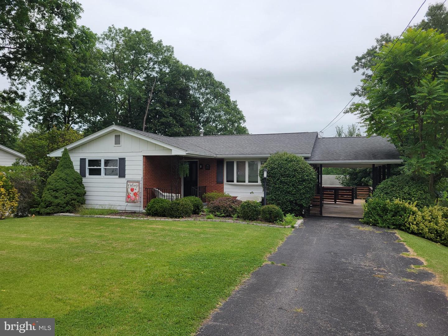 15612 Harvest Dr Sw Property Photo 1