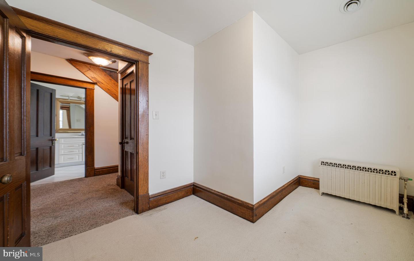501 Warren St Property Photo 48