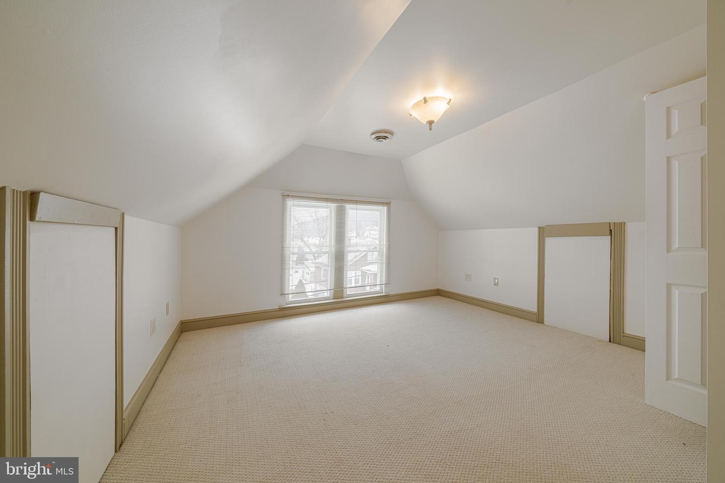 501 Warren St Property Photo 51