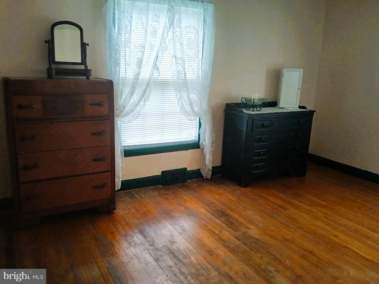 21531 National Pike Ne Property Photo 16
