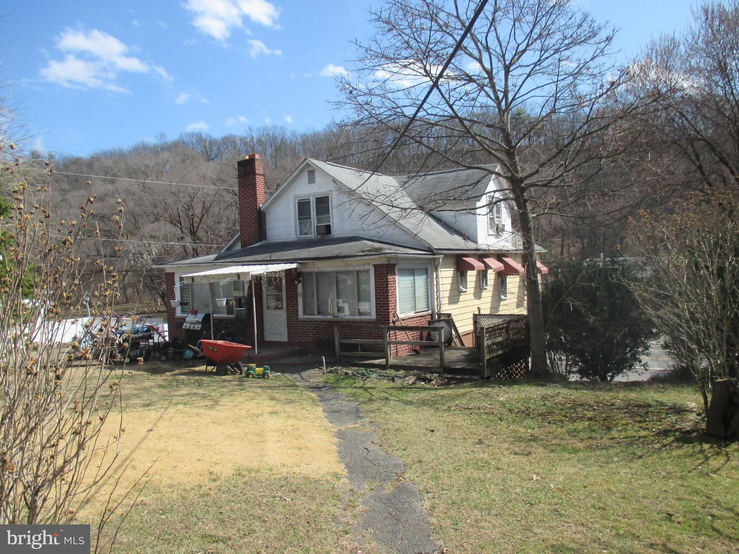 11903 Bedford Rd Ne Property Photo 9