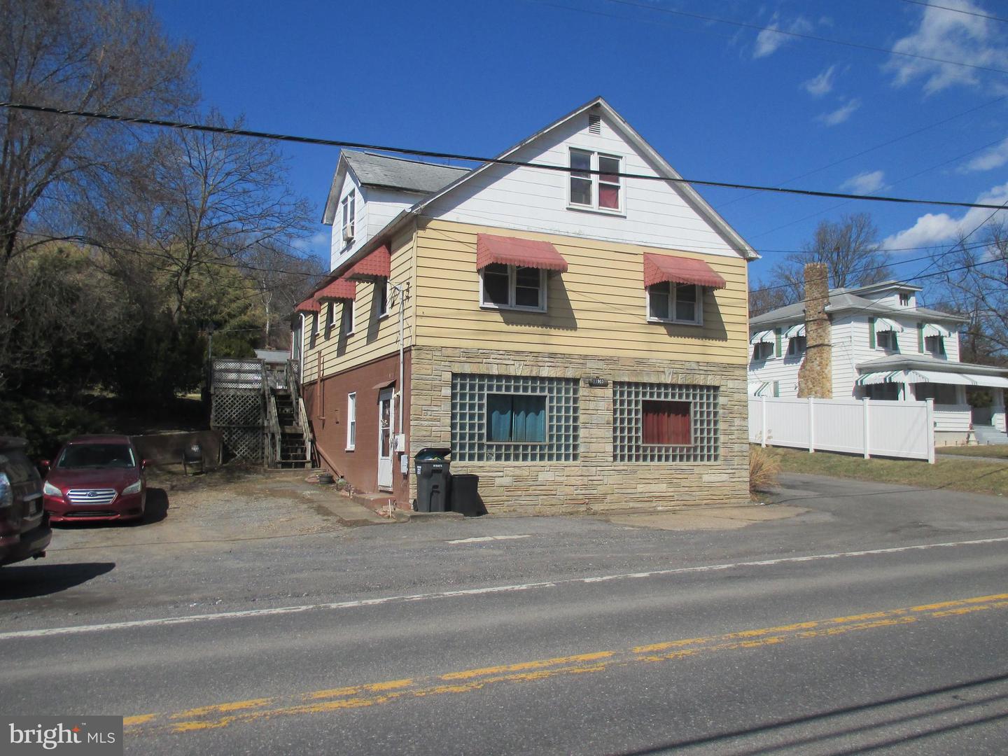 11903 Bedford Rd Ne Property Photo 13
