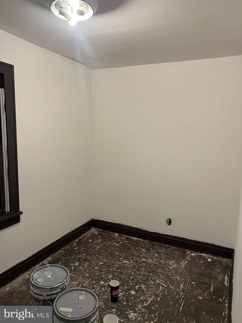 530/532 Woodside Ave Property Photo 4