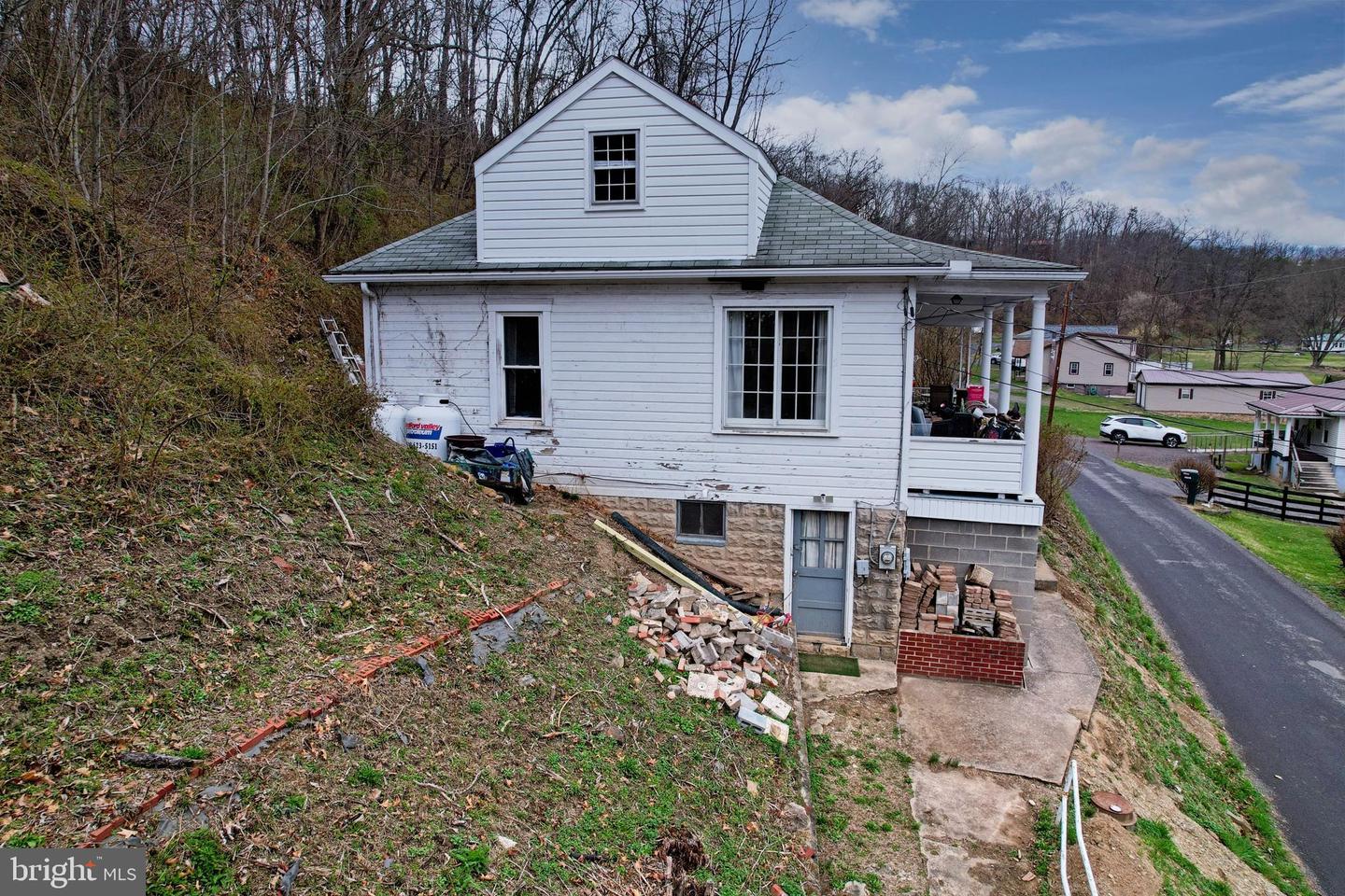 11305 Creek Rd Se Property Photo 37