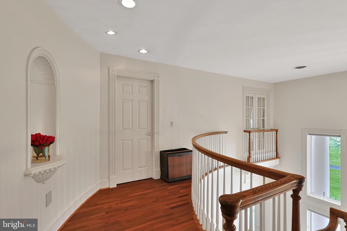 15715 Merrill Ln Property Photo 42