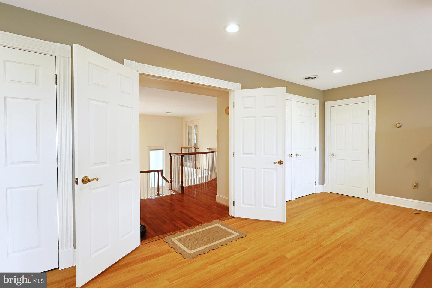 15715 Merrill Ln Property Photo 49