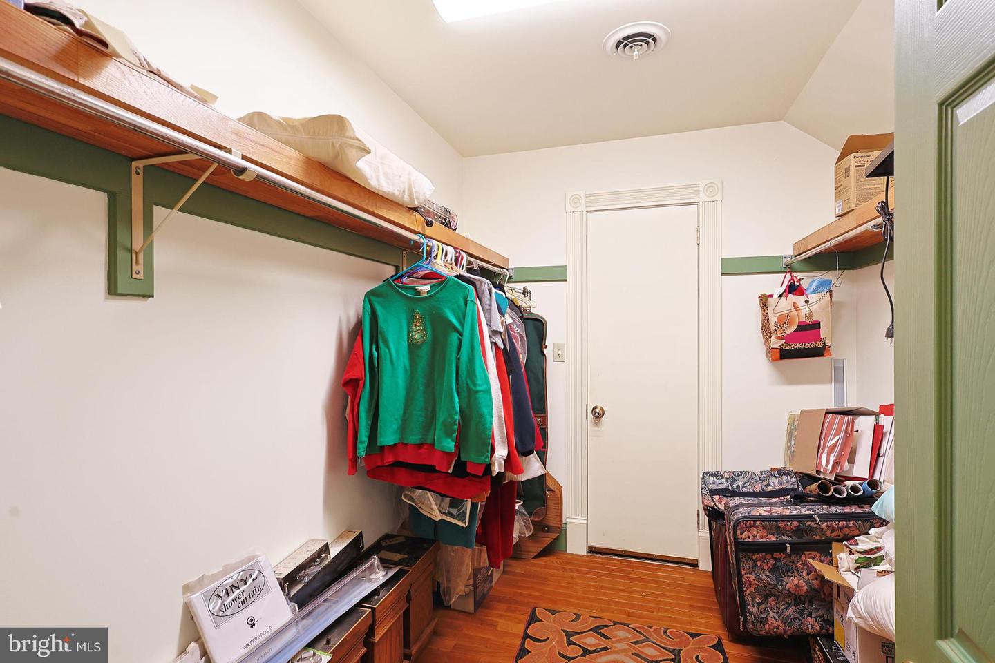 15715 Merrill Ln Property Photo 58