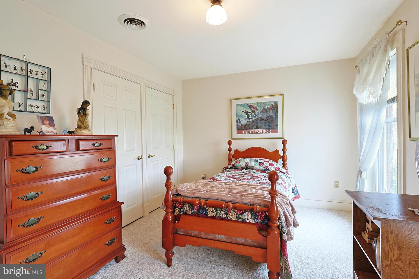 15715 Merrill Ln Property Photo 60