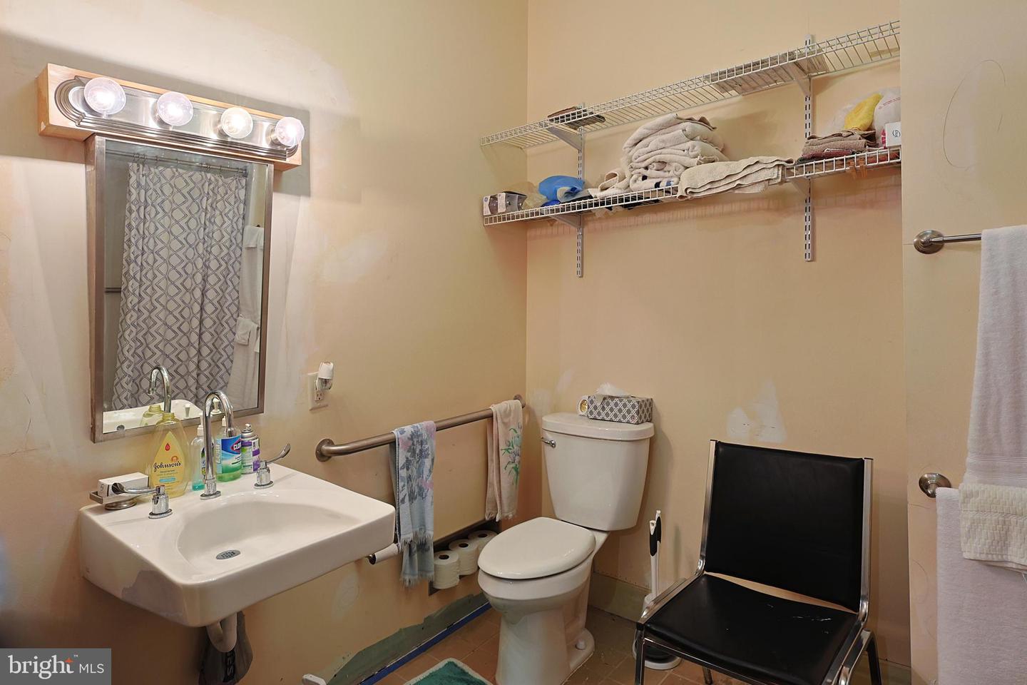 15715 Merrill Ln Property Photo 86
