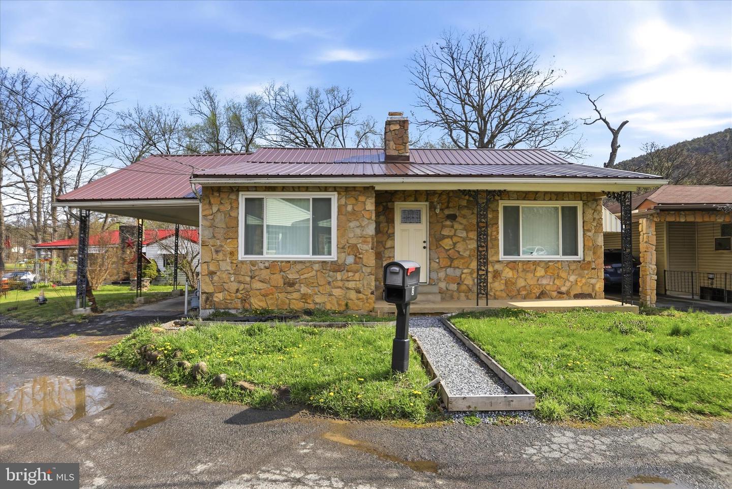3 Glenview Dr Property Photo 1