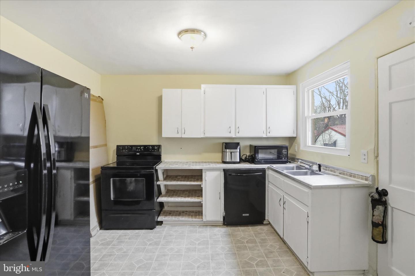 3 Glenview Dr Property Photo 21
