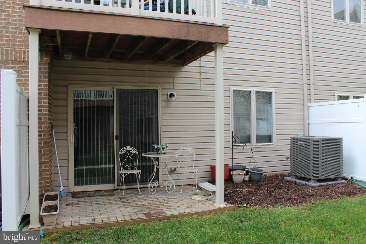 108 Day Break Dr Property Photo 10