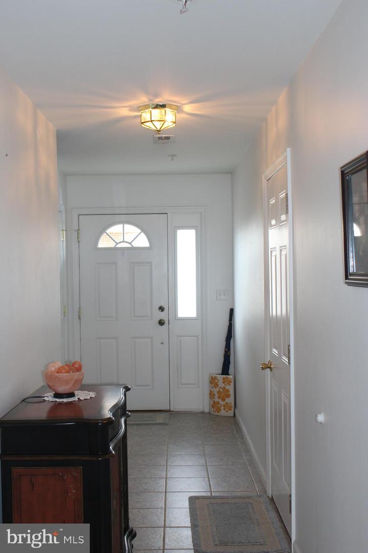 108 Day Break Dr Property Photo 12