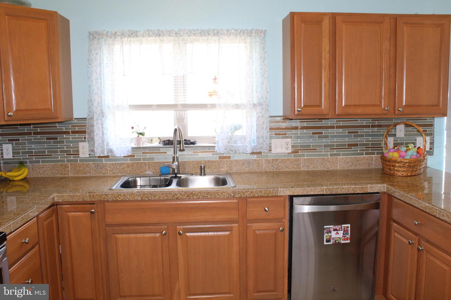 108 Day Break Dr Property Photo 22