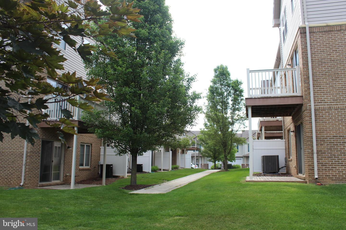 108 Day Break Dr Property Photo 56