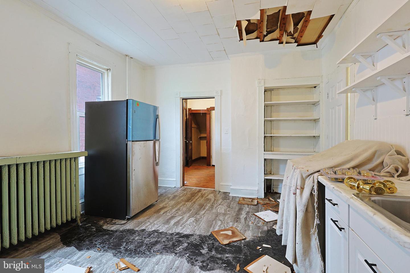 214 S Central Ave Property Photo 17