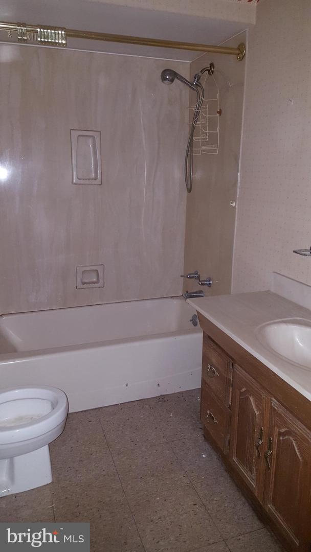 22409 Mcmullen Hwy Sw Property Photo 5