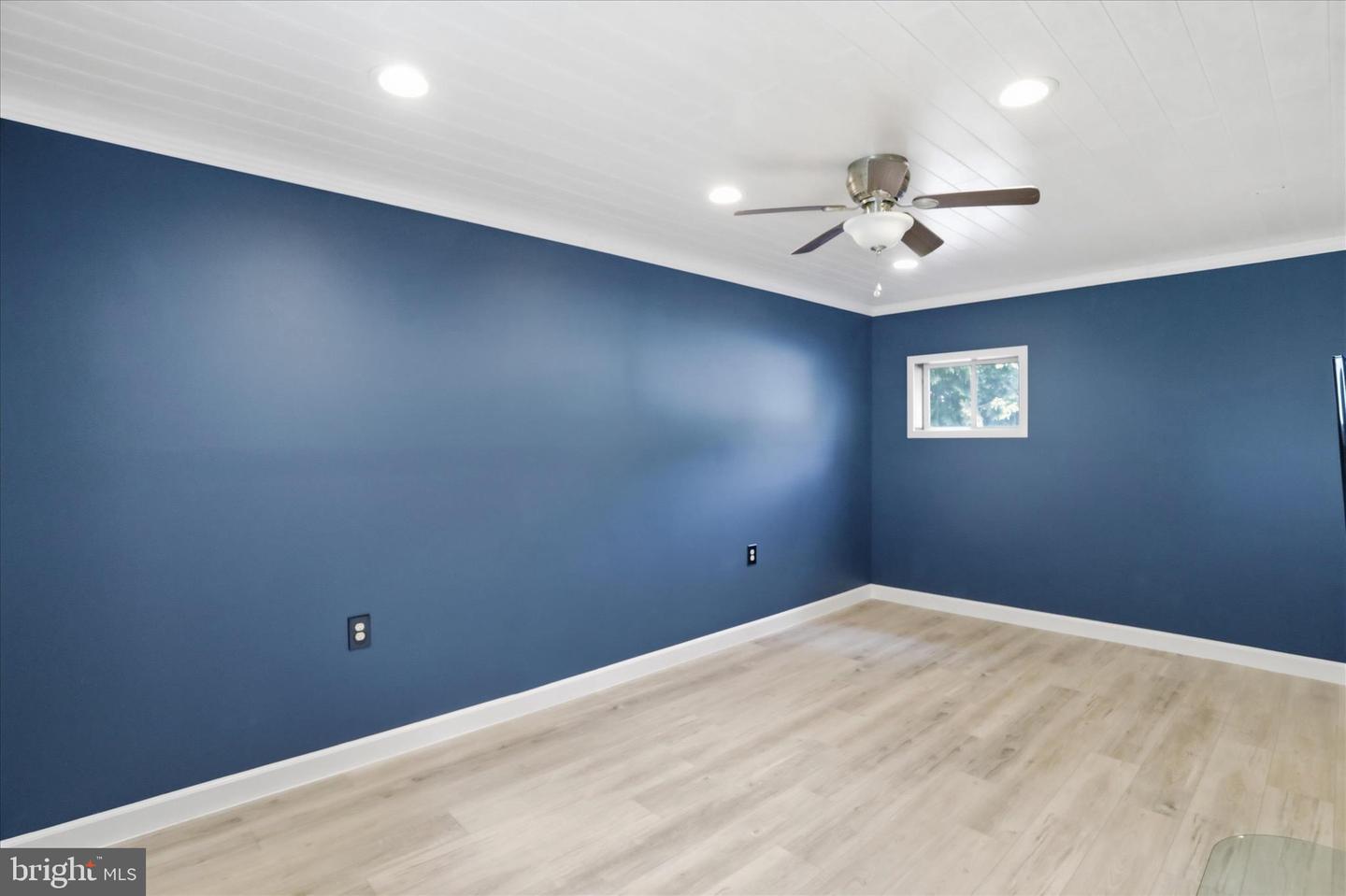 12717 N Cresap St Property Photo 22