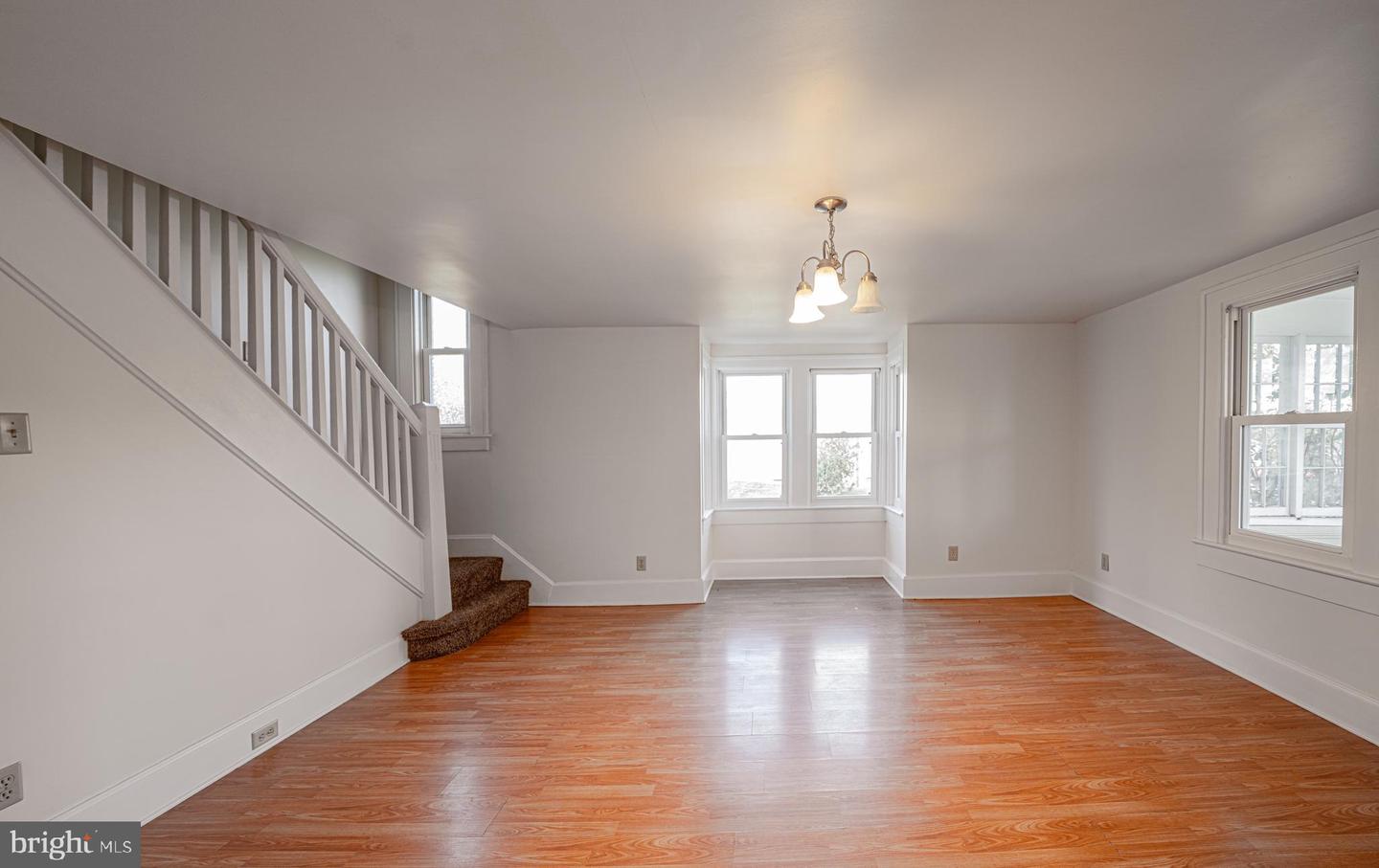 14015 Bedford Rd Ne Property Photo 22