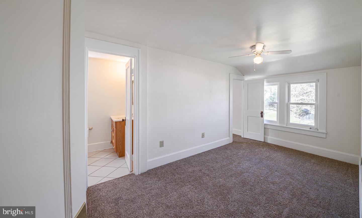 14015 Bedford Rd Ne Property Photo 28